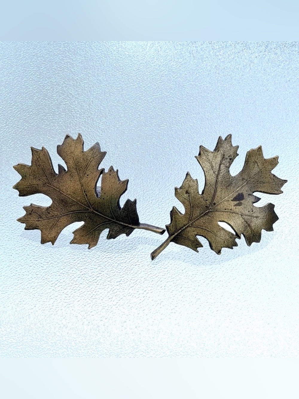 Oak Leaf Bronze Tone Metallic Drapery Holdbacks or Curtain Pullbacks ~ Set of 2